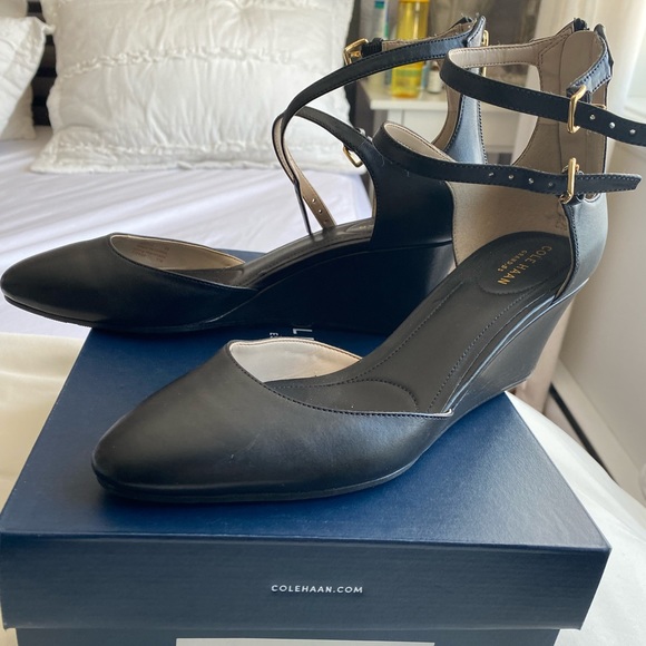 Cole haan leather wedge shoes (8) - Picture 1 of 5